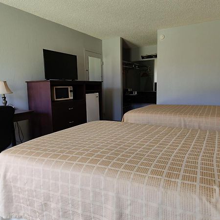 Countryside Inn & Suites Idabel Luaran gambar